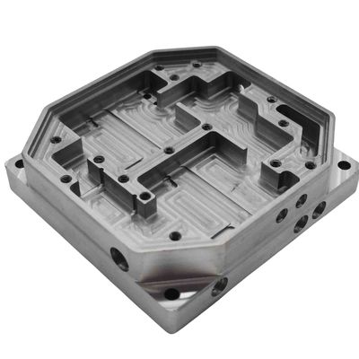 خدمات قطعات ماشینکاری CNC با دقت بالا