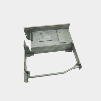 فرآیند ریخته گری در قالب فشار CNC ماشین آلات رادیاتور الکترونیکی با لوله حرارتی جاسازی شده